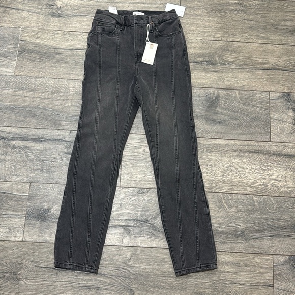 NEW • GOOD AMERICAN • Women’s SEAMED GOOD CLASSIC Jeans BLACK115 28 - Picture 3 of 5